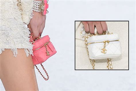 mini bag chanel prezzo|chanel mini bags 2021.